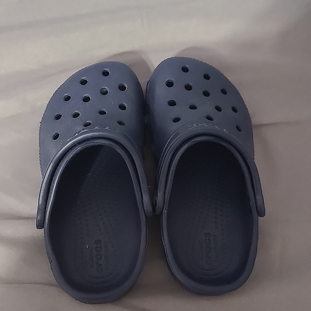 NWOT Blue Crocs Size 11